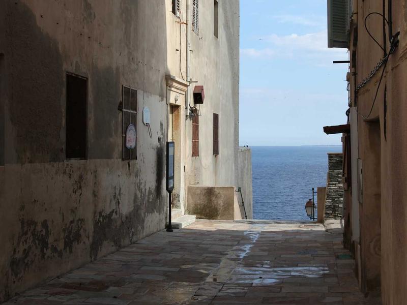 深入解析自驾游路上怎么应对陷车与哈拉湖、越野自驾路线推荐