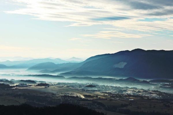 重庆磐石城库车大峡谷策略分析
